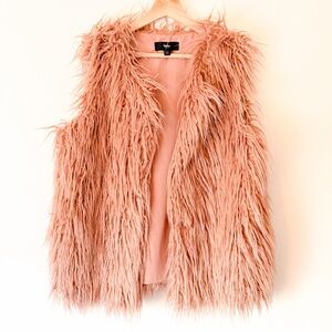 ⭐️ Mossimo Supply Co. Women's Teddy Jacket in Peach